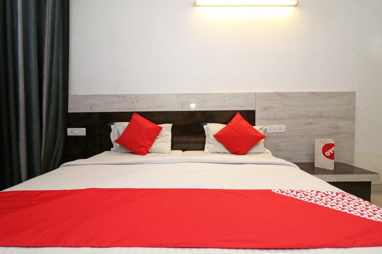 Oyo 8076 Hotel Europe Plaza Лакхнау Экстерьер фото